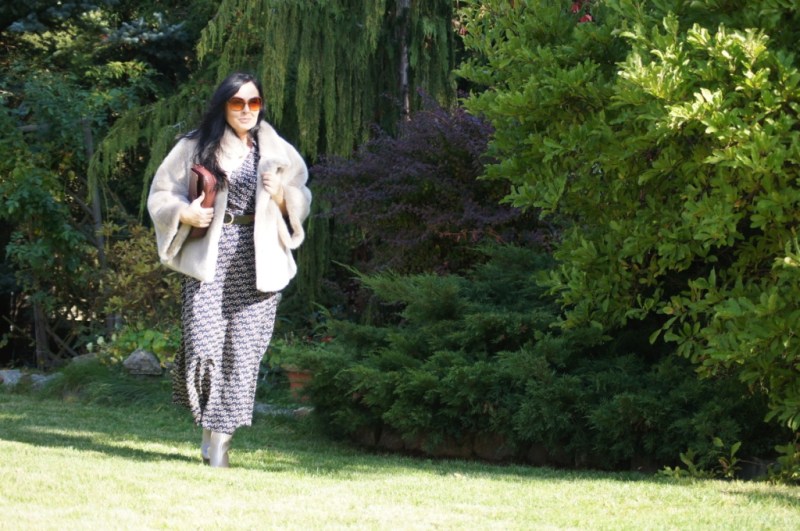 Jesienna sukienka w ciekawy print