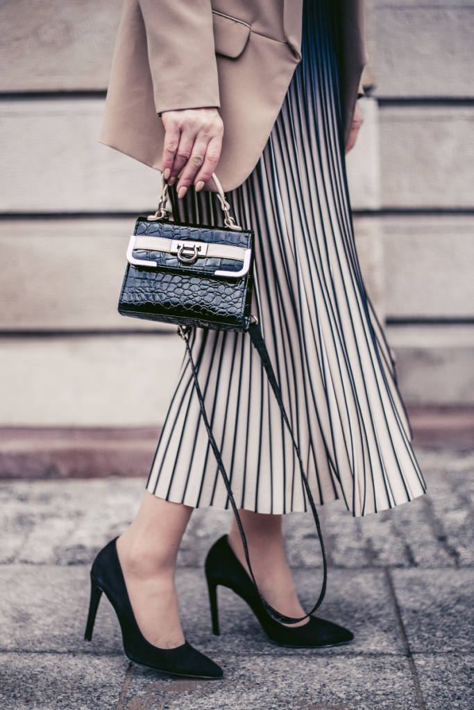 Czarno-beżowe inspiracje