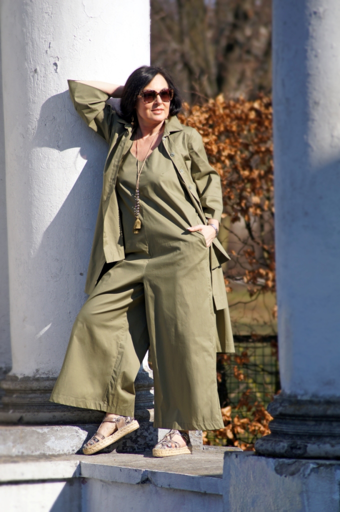 Zielony total look - wpływ Azji