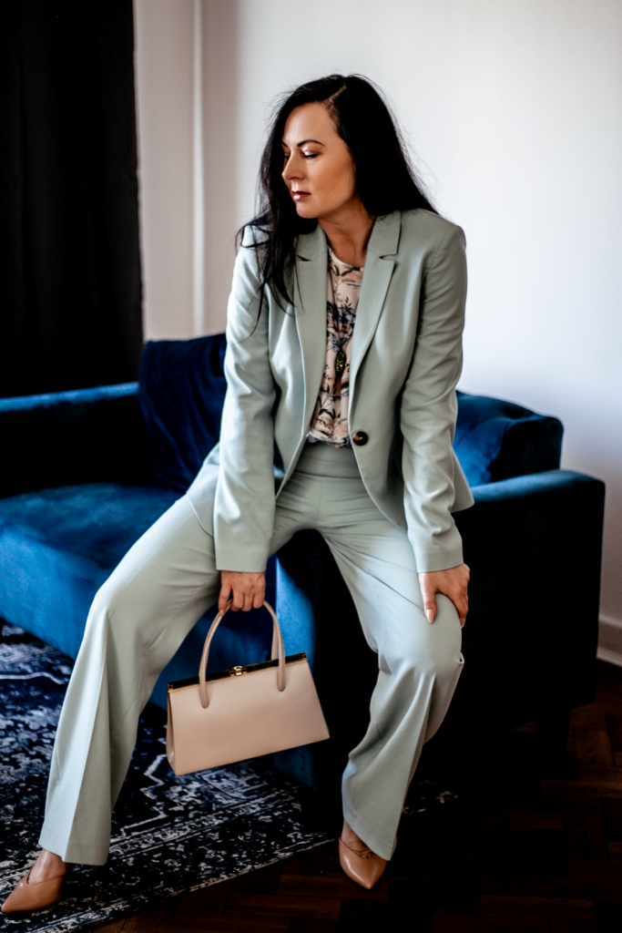 Garnitur w kolorze aqua